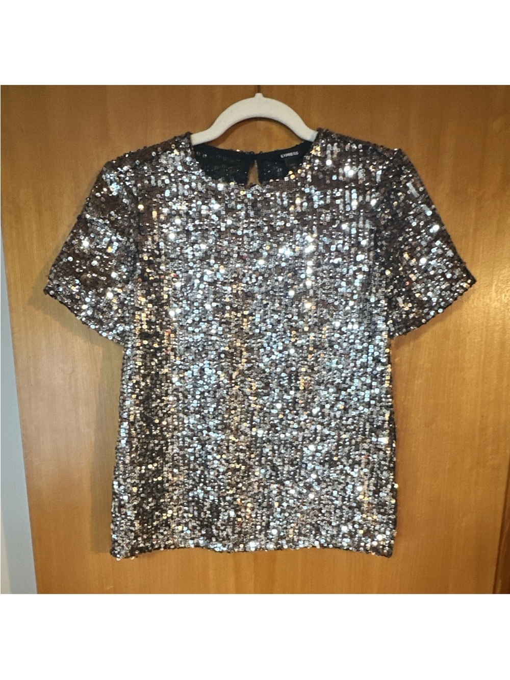 Express XS Women’s Silver/Black Sequin Polyester Round Neck Short Sleeve Blouse